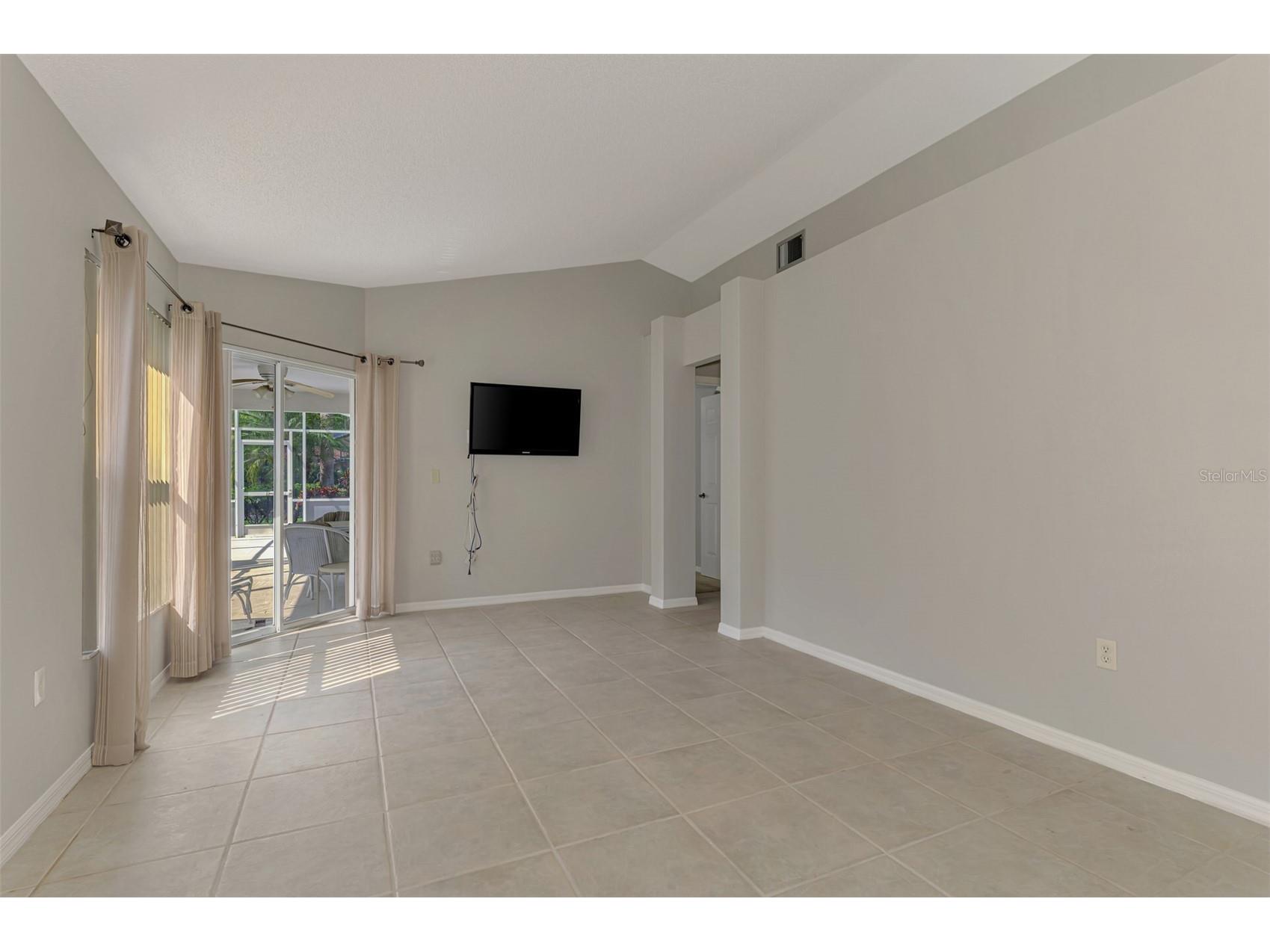 4438 Long Common Lane #52 Sarasota FL 34235 A4689848 image10