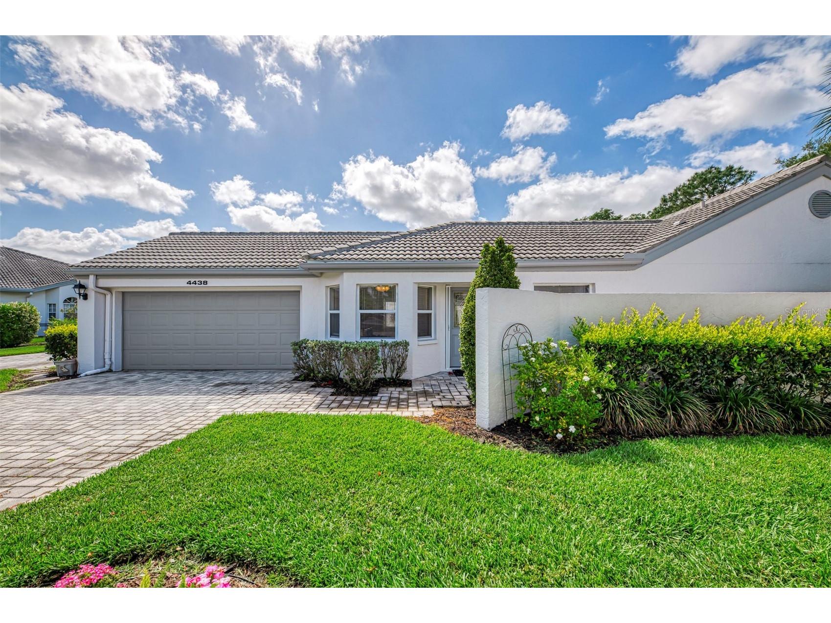 4438 Long Common Lane #52 Sarasota FL 34235 A4689848 image2