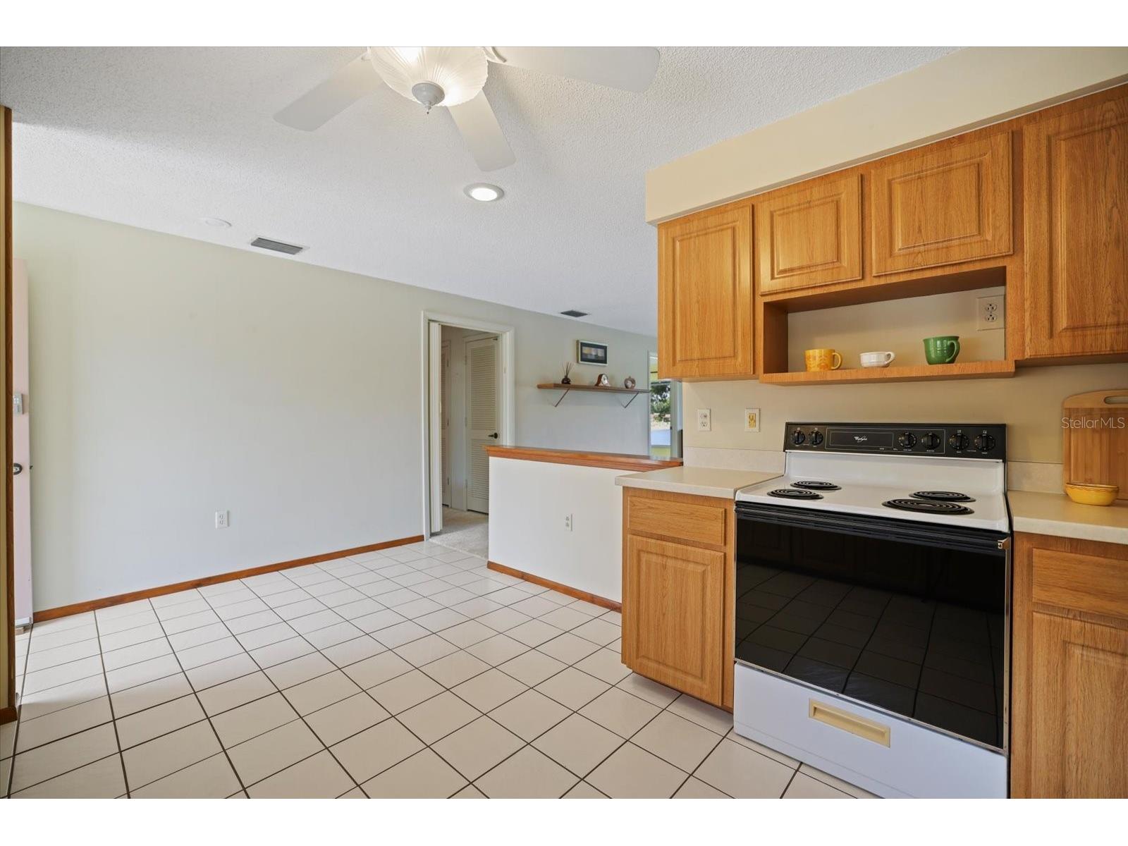 4438 Narraganset Trail #98A Sarasota FL 34233 A4700542 image10