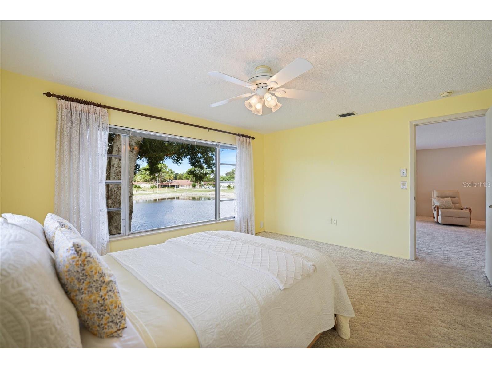 4438 Narraganset Trail #98A Sarasota FL 34233 A4700542 image15