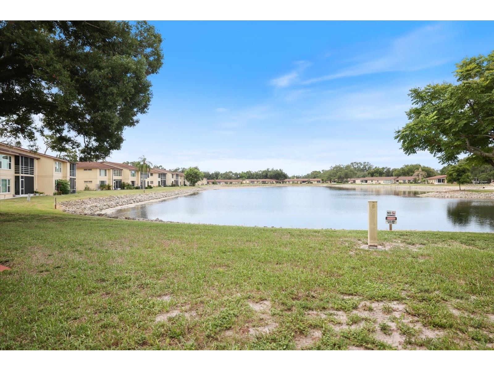 4438 Narraganset Trail #98A Sarasota FL 34233 A4700542 image24