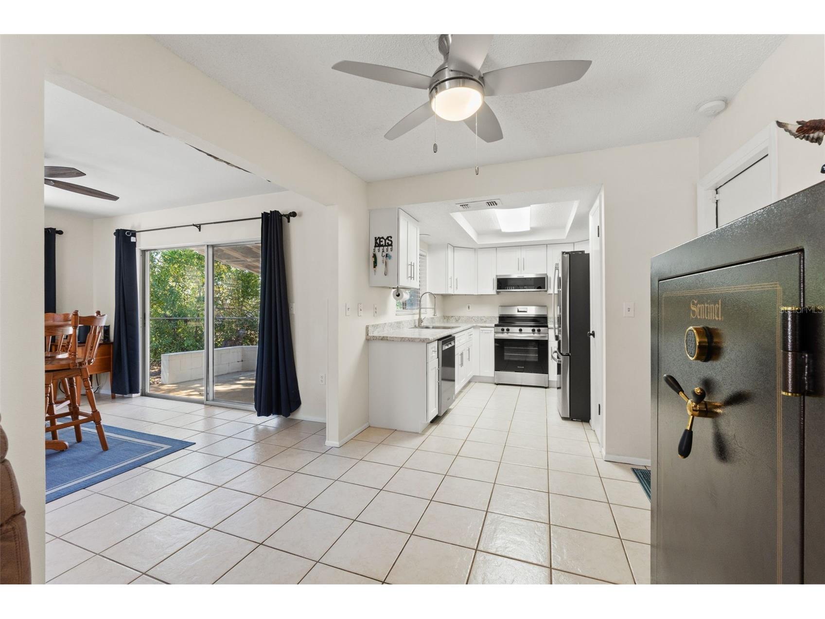 4438 Sail Drive New Port Richey FL 34652 W7883398 image8
