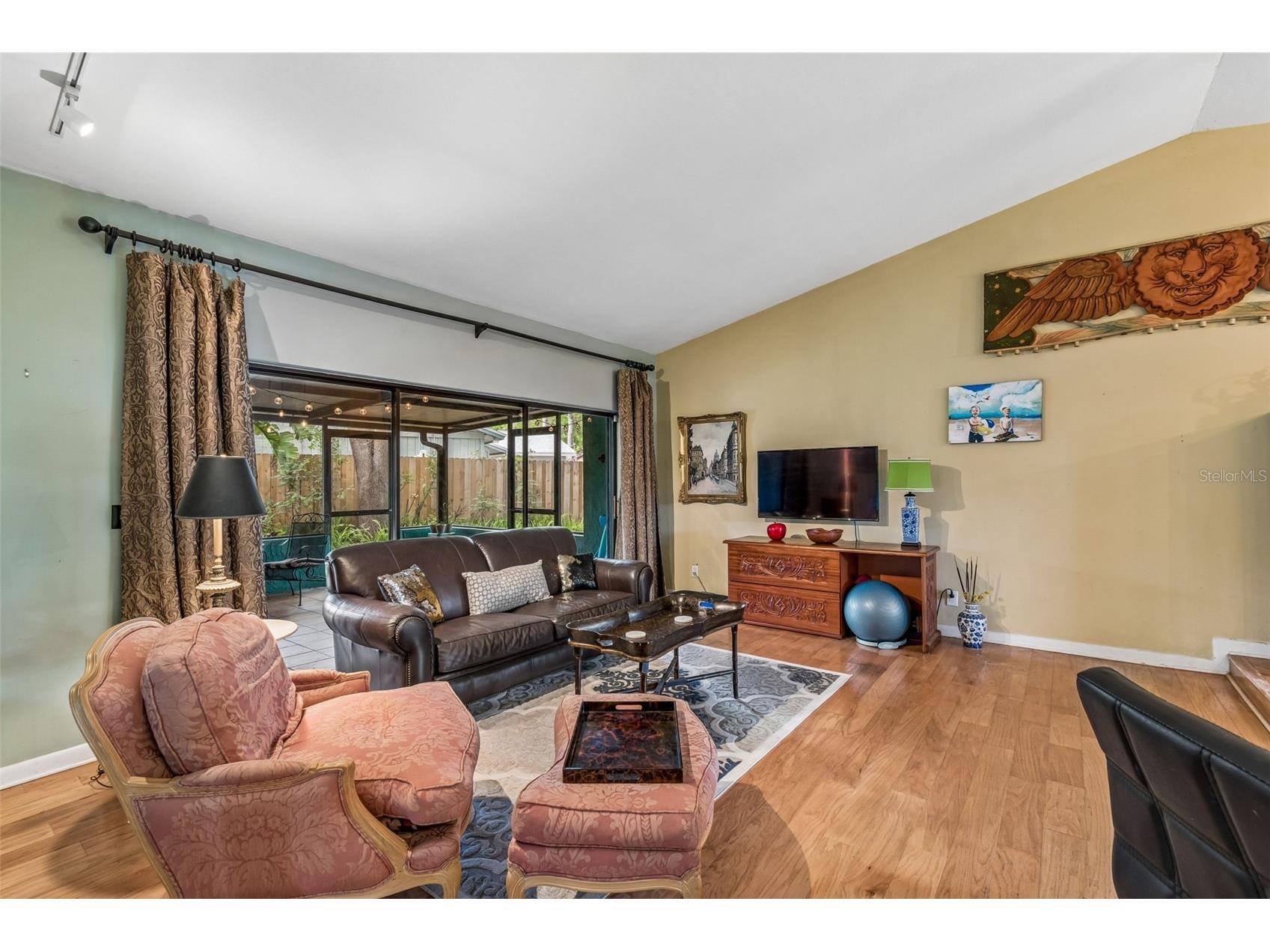 4438 Summer Oak Drive Tampa FL 33618 TB8480617 image16