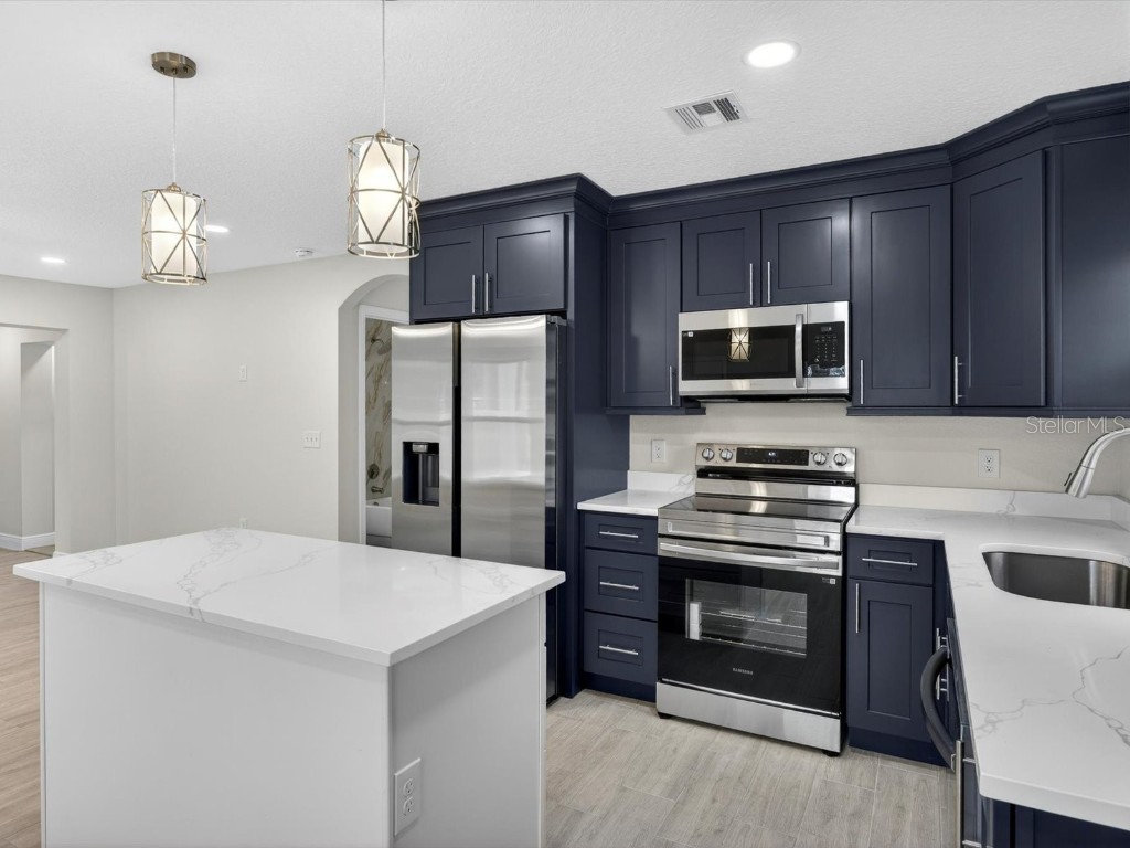 4438 W Gore Avenue Orlando FL 32811 S5140389 image10