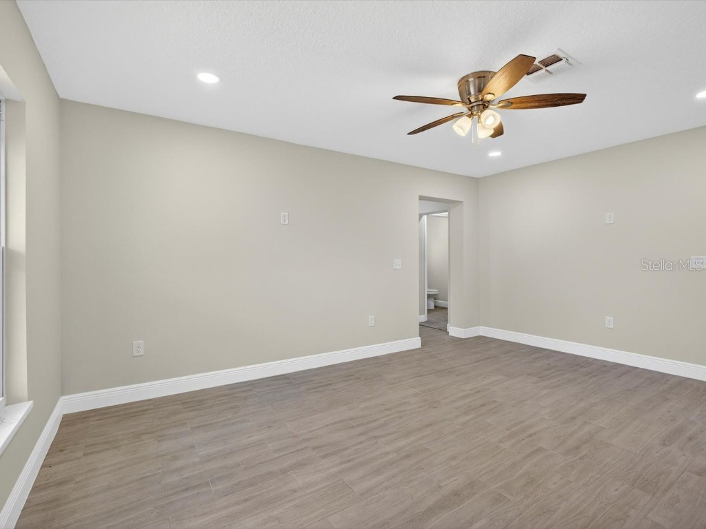 4438 W Gore Avenue Orlando FL 32811 S5140389 image5