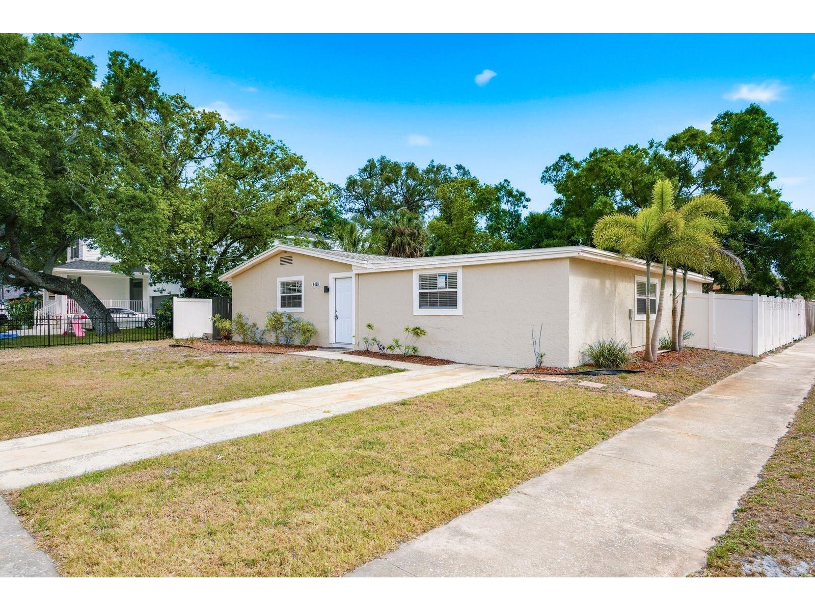 4438 W Wyoming Avenue Tampa FL 33616 TB8500049 image1