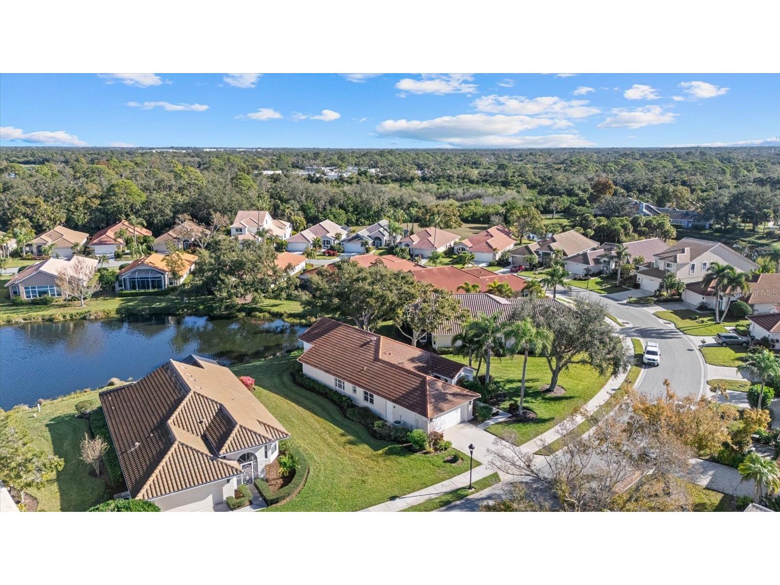 4439 Deer Trail Boulevard Sarasota FL 34238 A4677582 image26