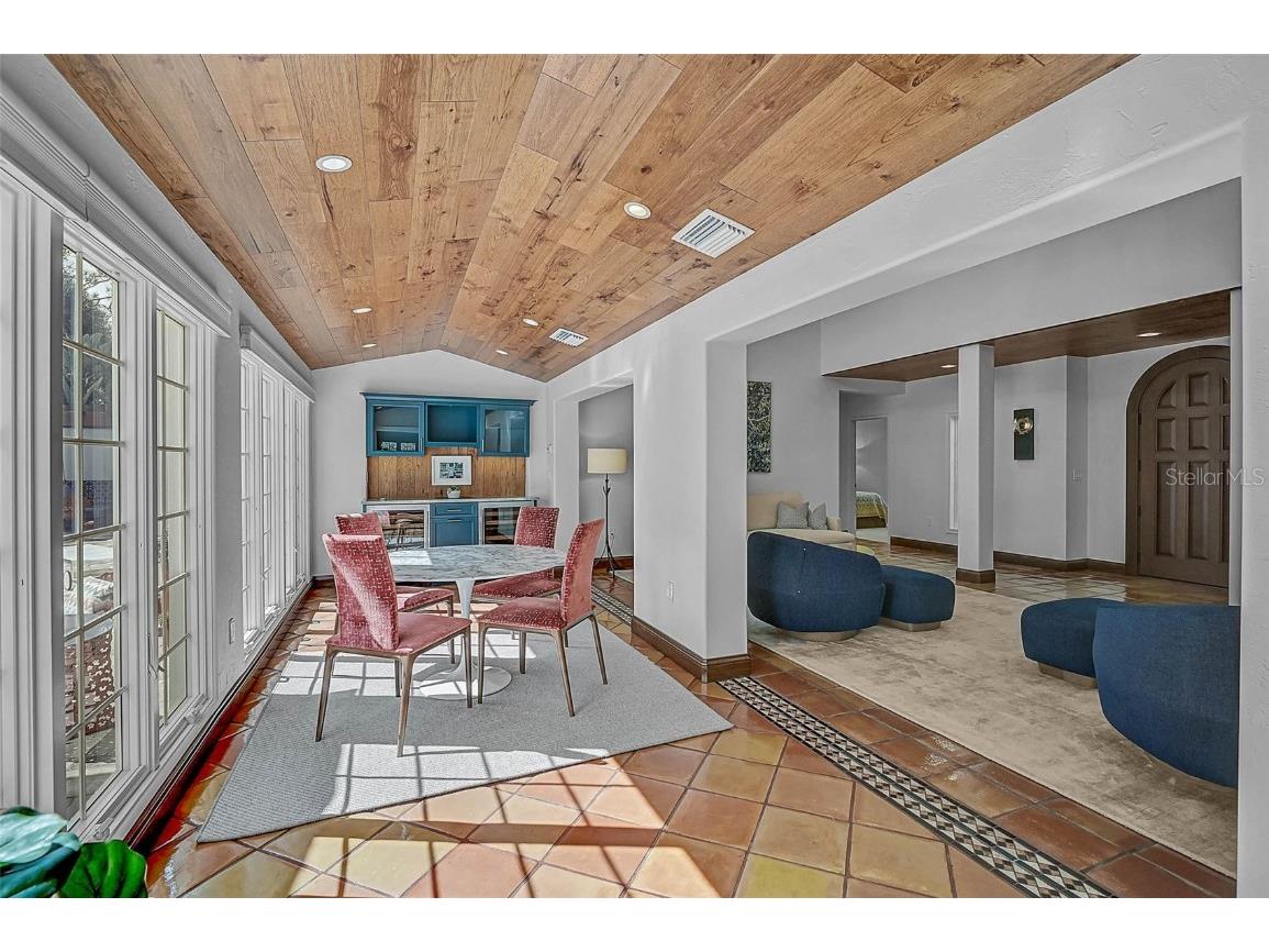 4439 Westwood Lane Sarasota FL 34231 A4664741 image13