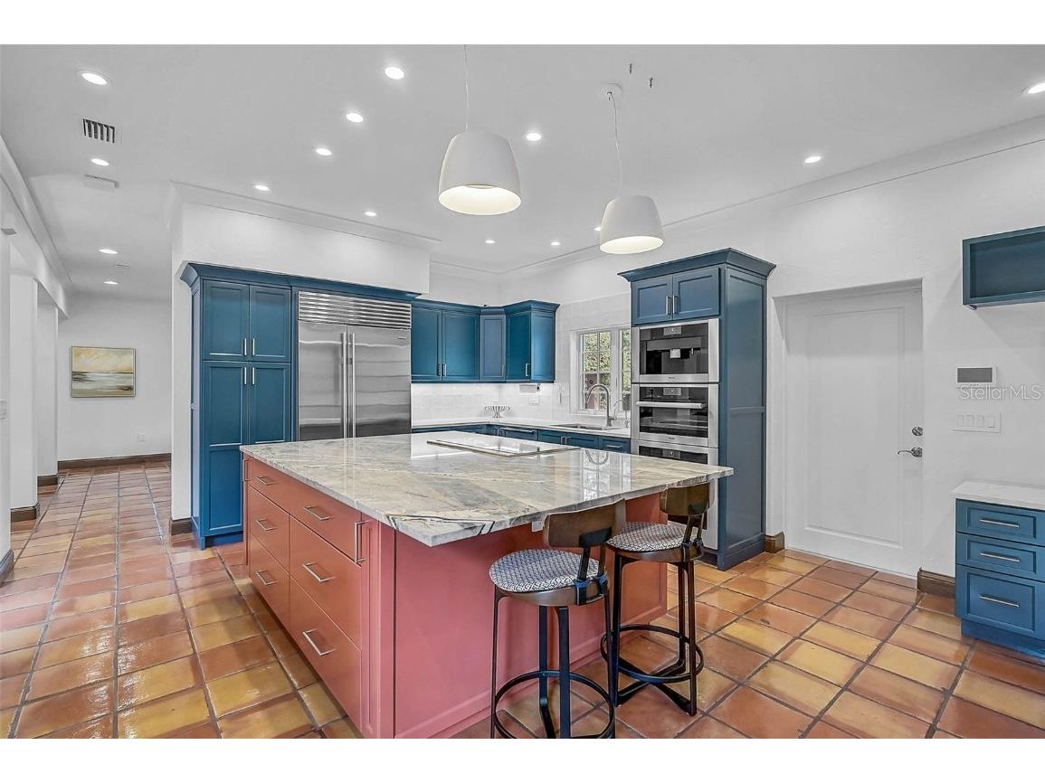 4439 Westwood Lane Sarasota FL 34231 A4664741 image15