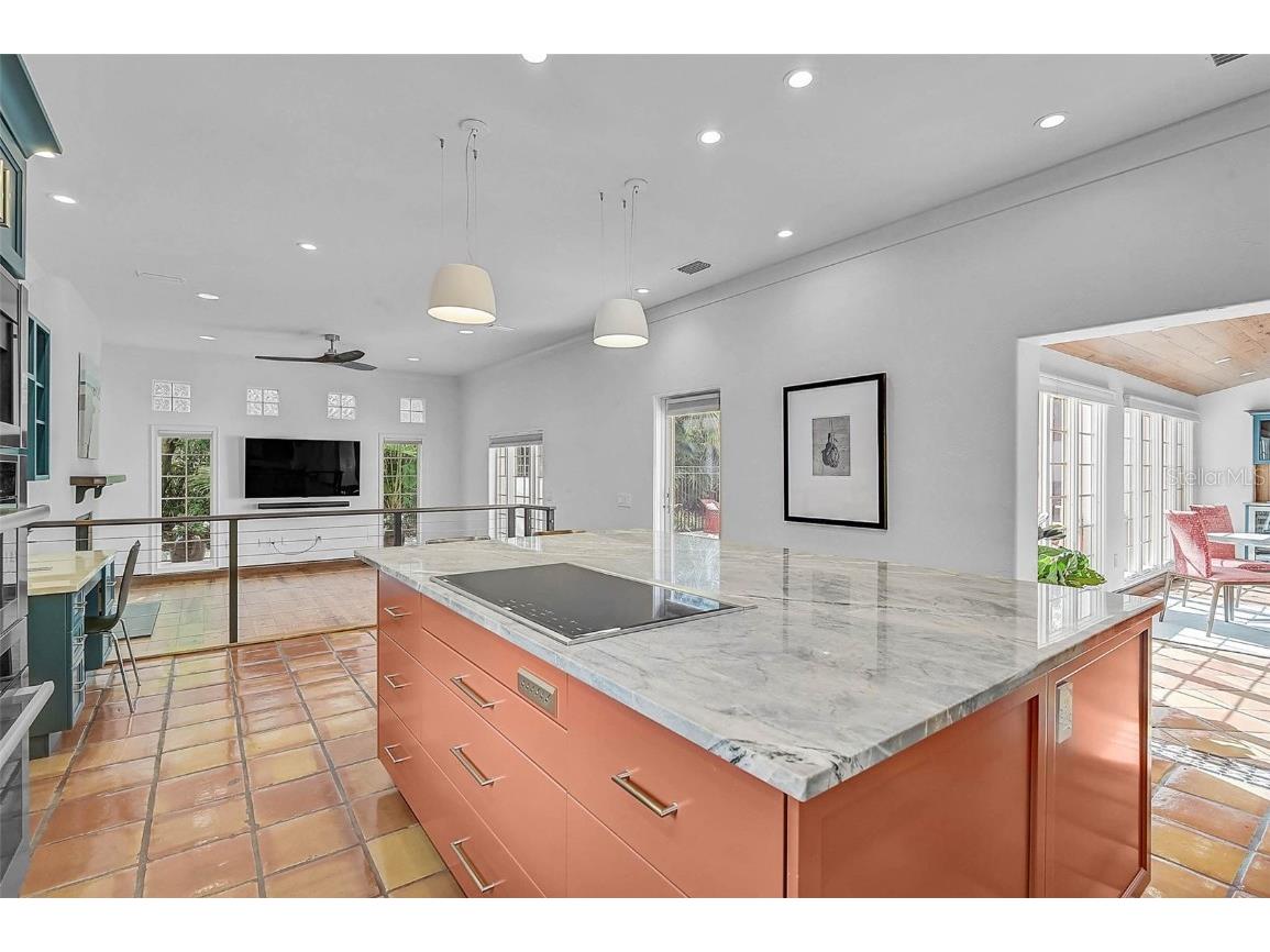 4439 Westwood Lane Sarasota FL 34231 A4664741 image19