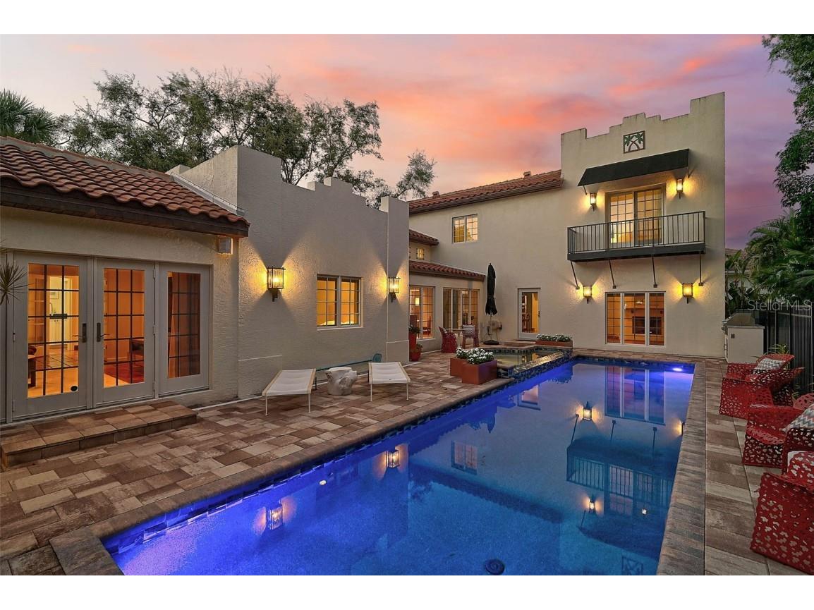 4439 Westwood Lane Sarasota FL 34231 A4664741 image3