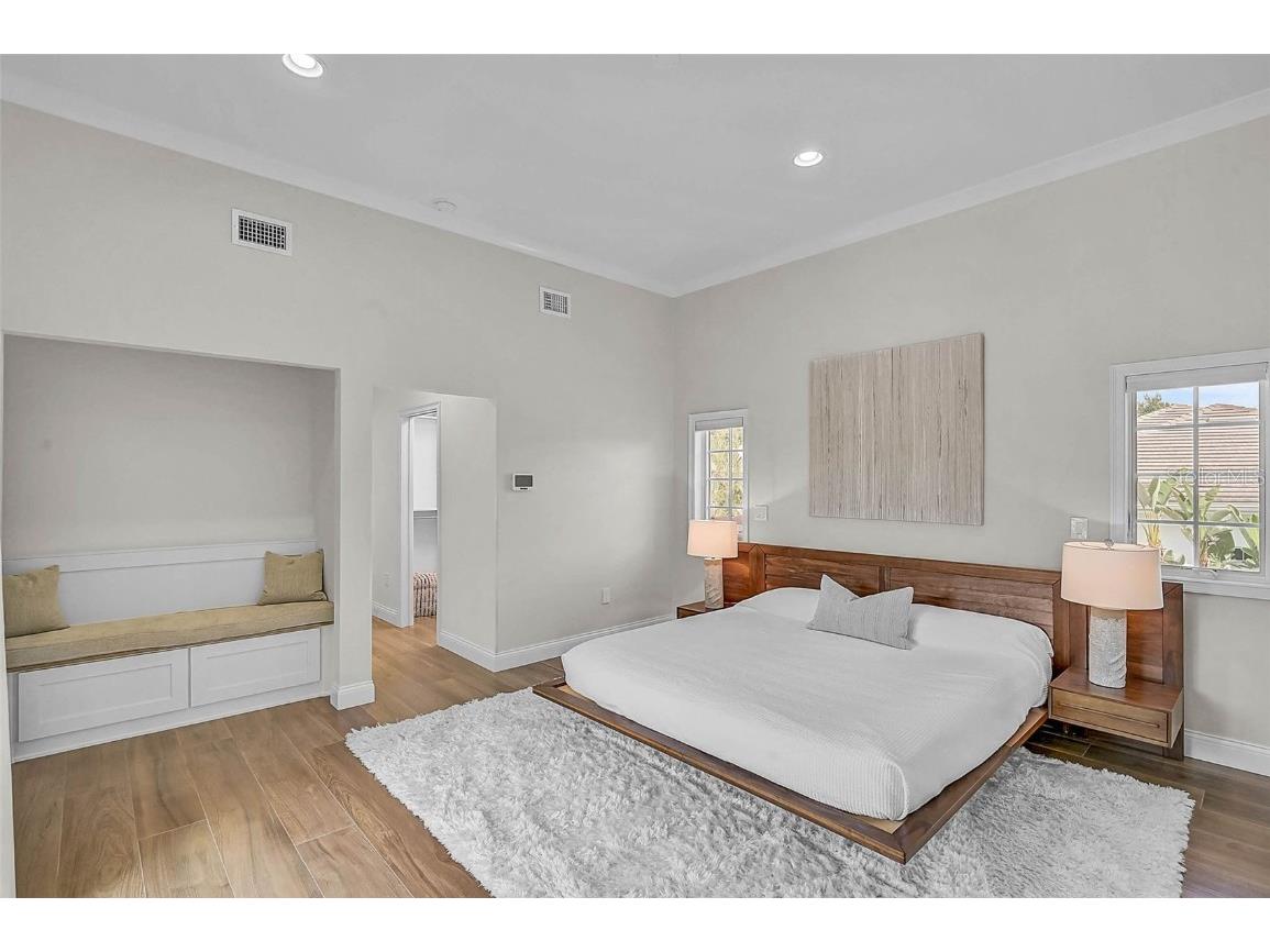 4439 Westwood Lane Sarasota FL 34231 A4664741 image30