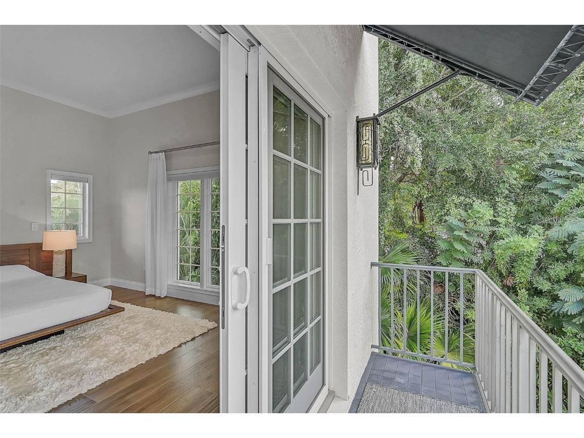 4439 Westwood Lane Sarasota FL 34231 A4664741 image32