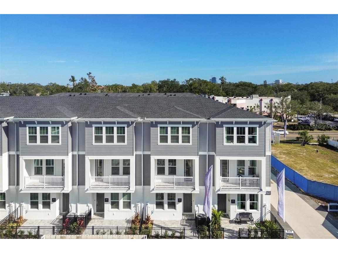 444 31st Street N Saint Petersburg FL 33713 TB8312989 image1