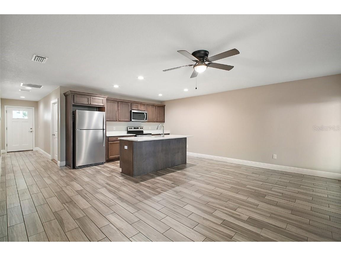 444 Fahnstock Street Eustis FL 32726 G5105407 image2