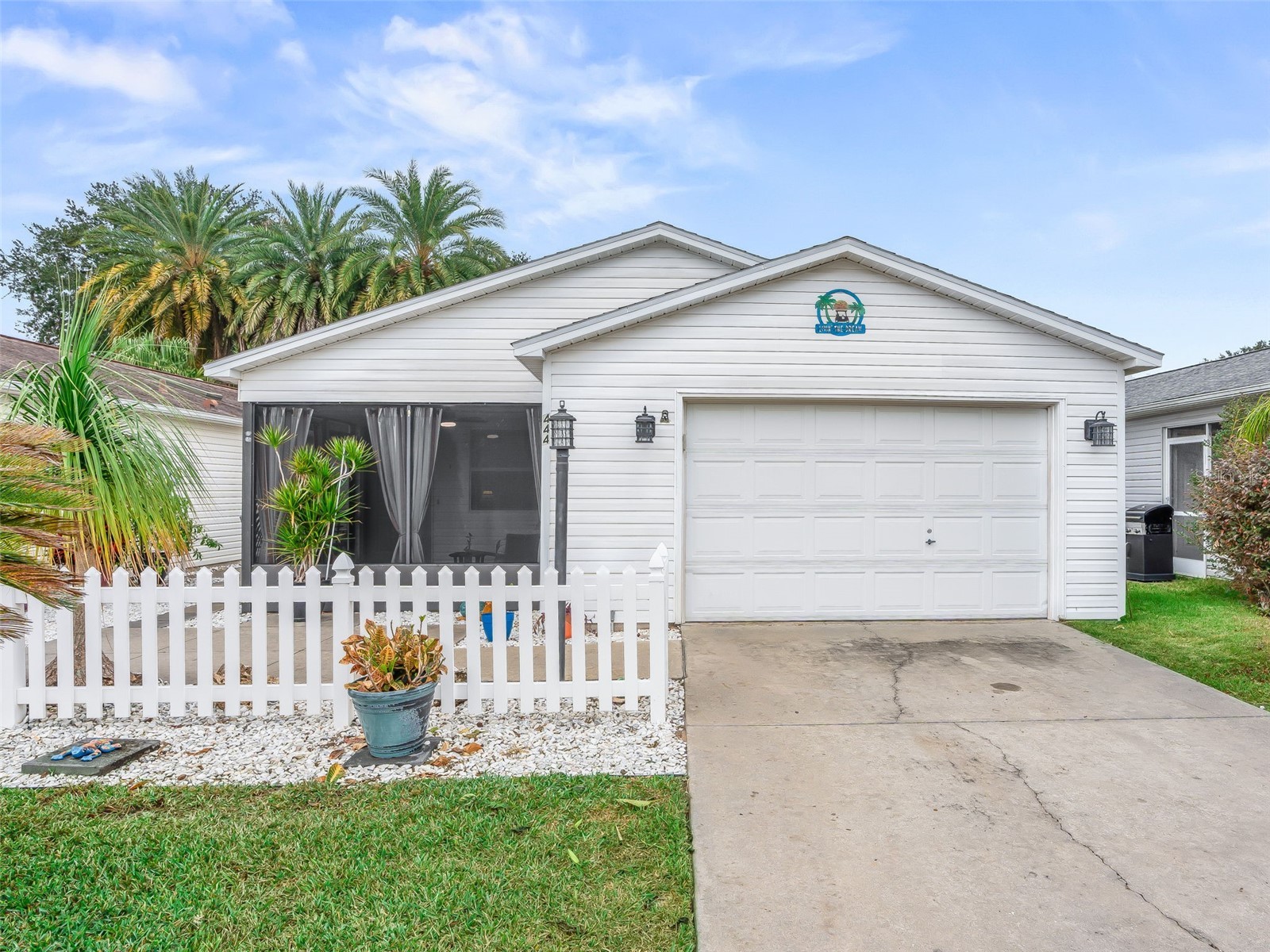 444 Hildalgo Drive The Villages FL 32159 G5106376 image2