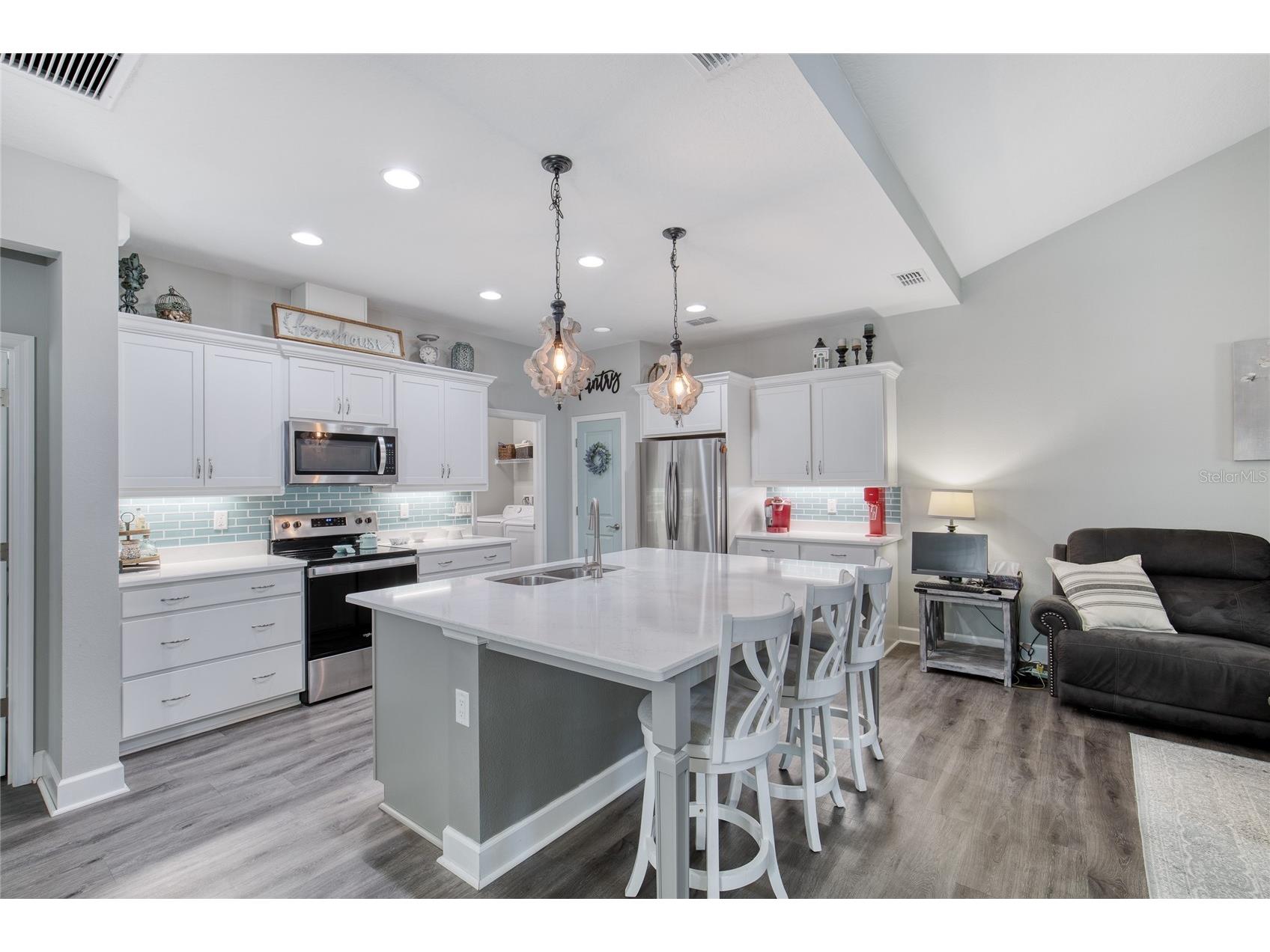 444 Lime Avenue Daytona Beach FL 32124 FC317311 image3