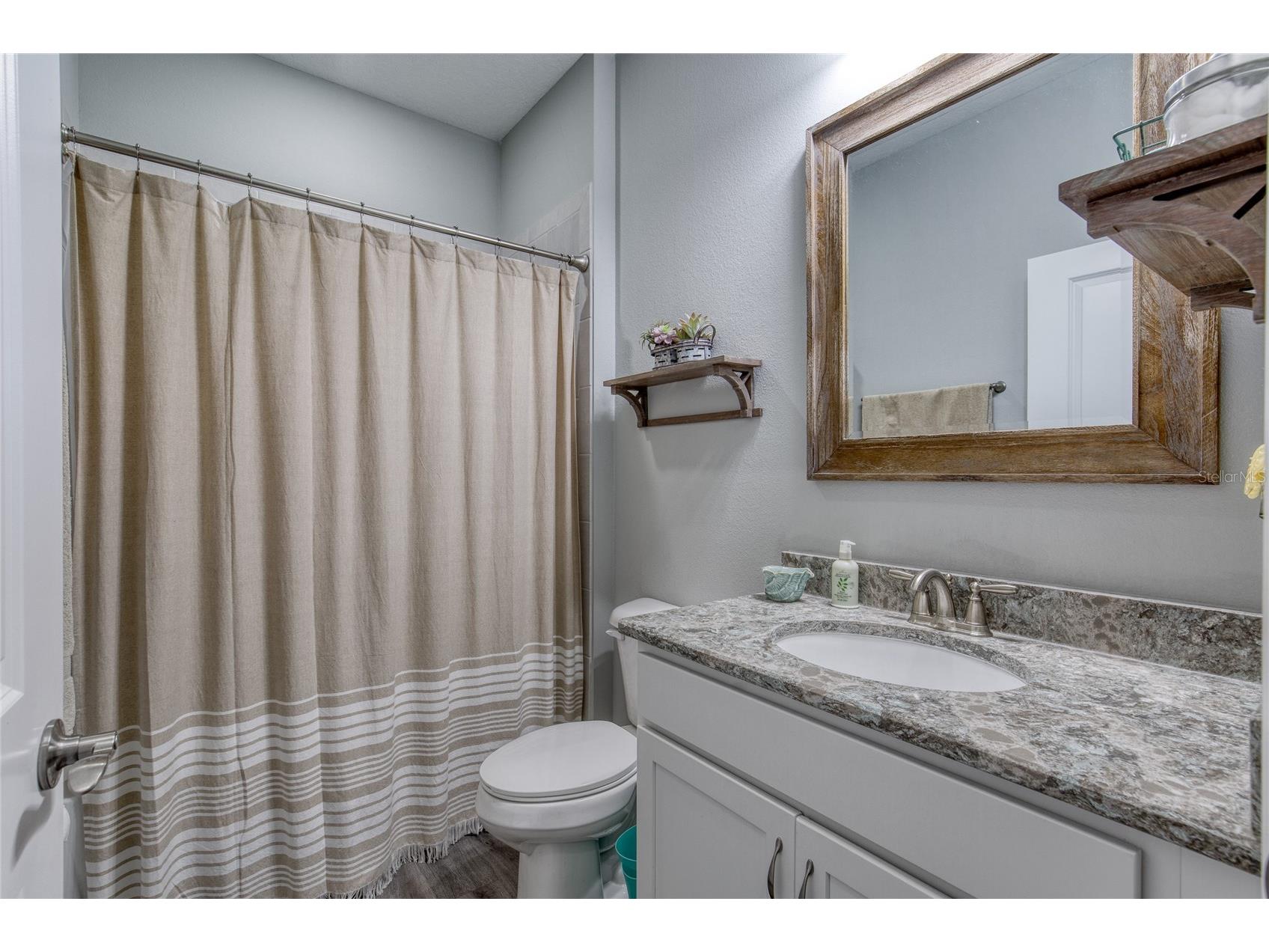 444 Lime Avenue Daytona Beach FL 32124 FC317311 image36