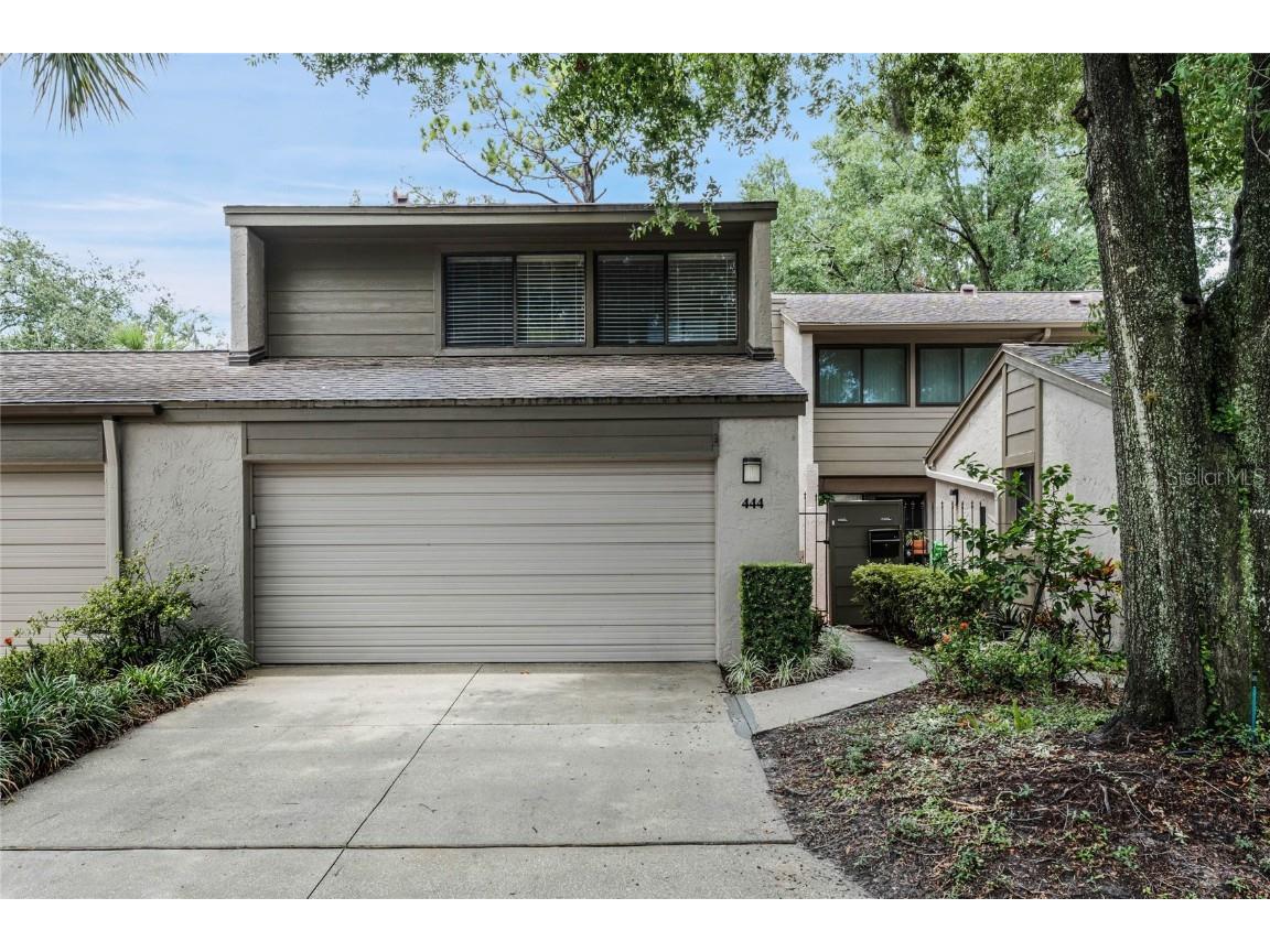 444 Meadowood Boulevard Fern Park FL 32730 O6120412 image1