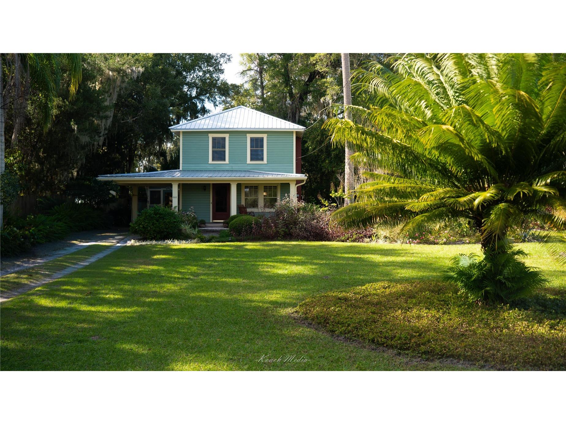 444 N Julia Avenue Deland FL 32720 V4946251 image1