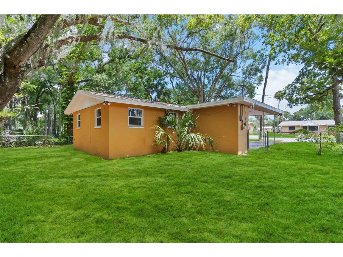 444 S Caroline Street Daytona Beach FL 32114 V4943809 image15