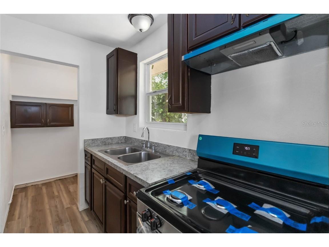 444 S Caroline Street Daytona Beach FL 32114 V4943809 image4