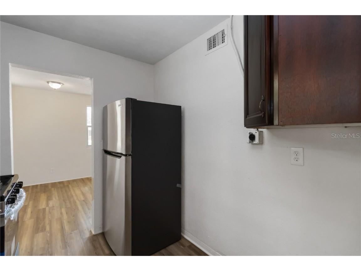 444 S Caroline Street Daytona Beach FL 32114 V4943809 image6