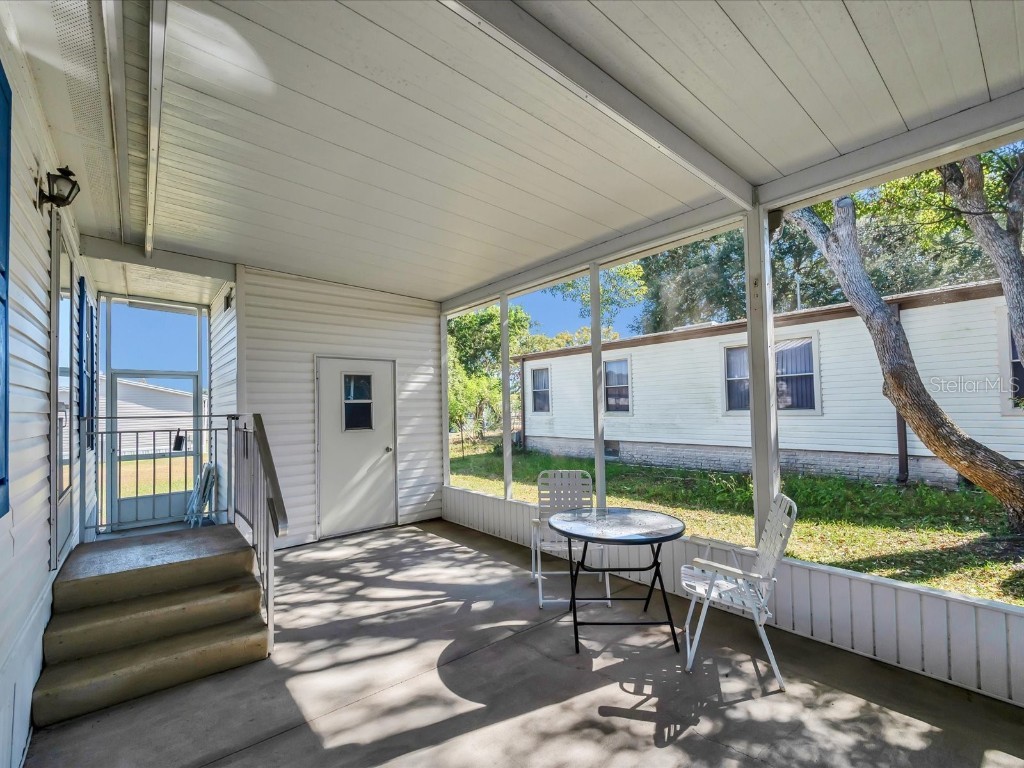 444 Skyline Drive W Lakeland FL 33801 L4957319 image2