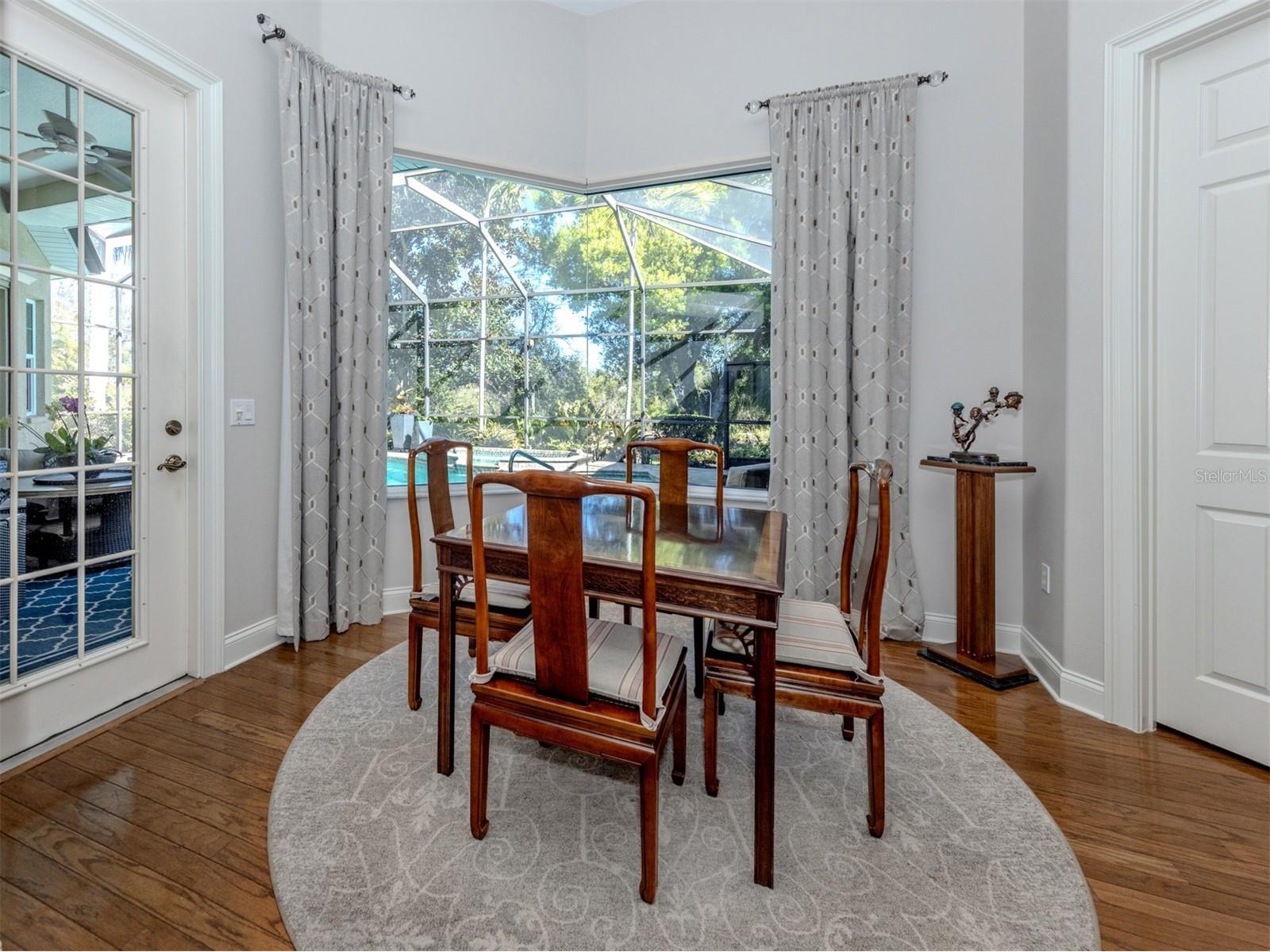 444 Tremingham Way Venice FL 34293 A4682198 image15