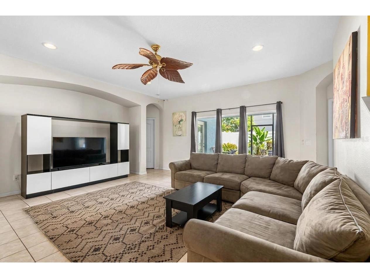 444 York Dale Drive Ruskin FL 33570 TB8523769 image11