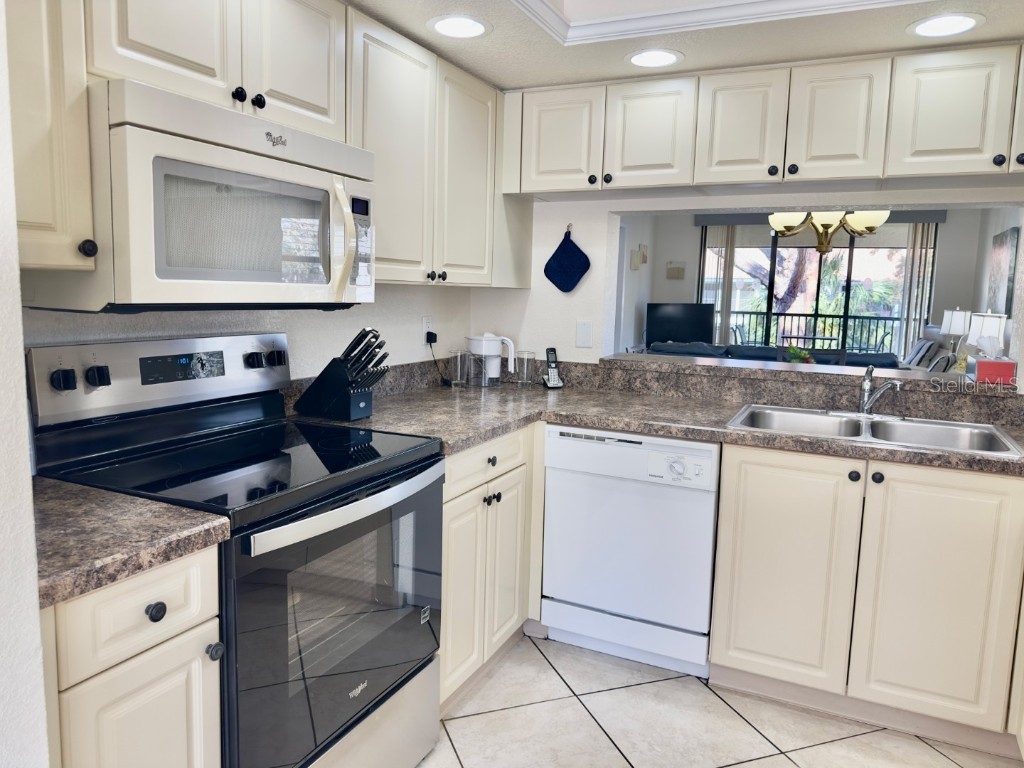 4440 47th Avenue W #204 Bradenton FL 34210 A4641645 image27