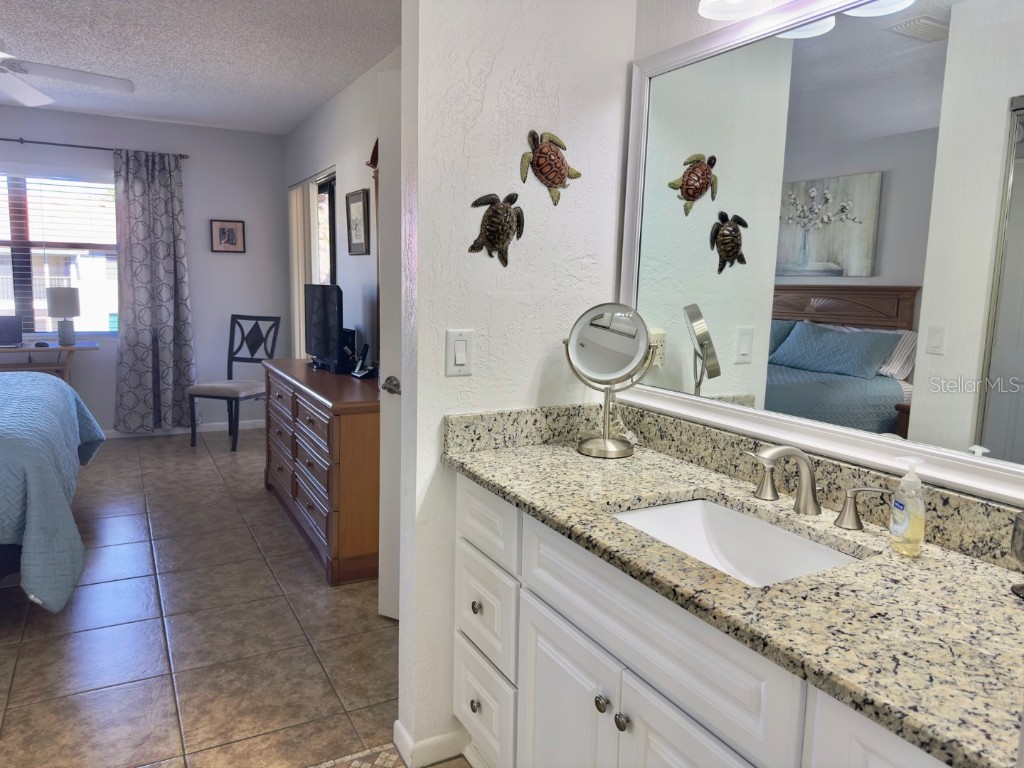 4440 47th Avenue W #204 Bradenton FL 34210 A4641645 image48