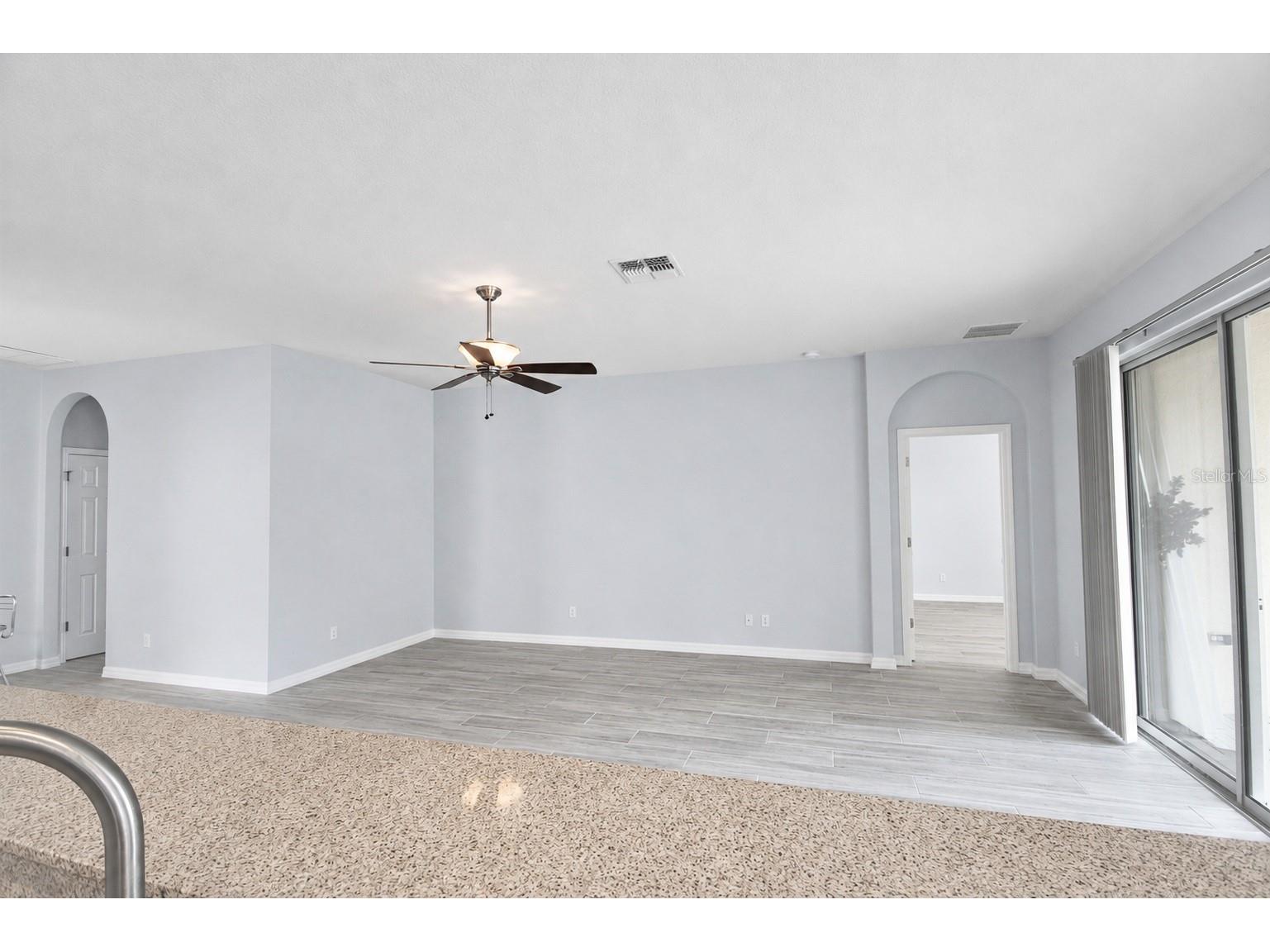 4440 67th Street E Bradenton FL 34203 A4693345 image9