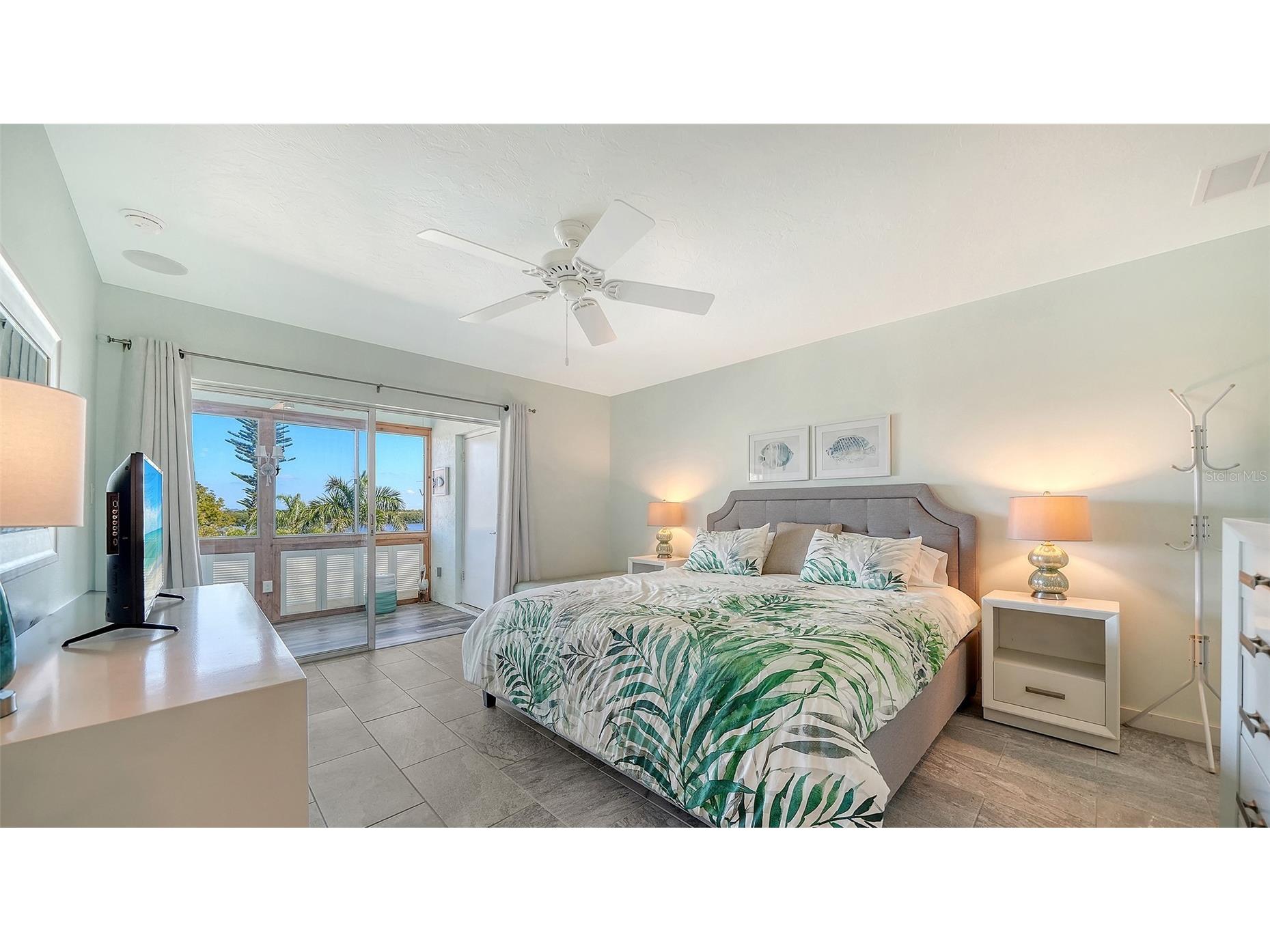 4440 Exeter Drive #301 Longboat Key FL 34228 A4684917 image13