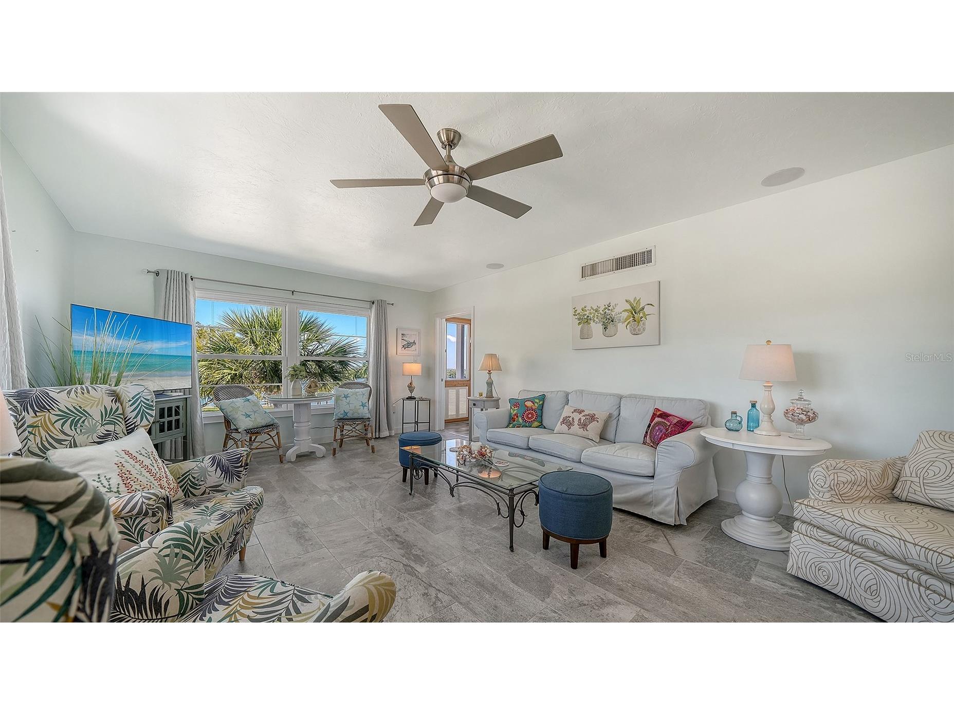 4440 Exeter Drive #301 Longboat Key FL 34228 A4684917 image2