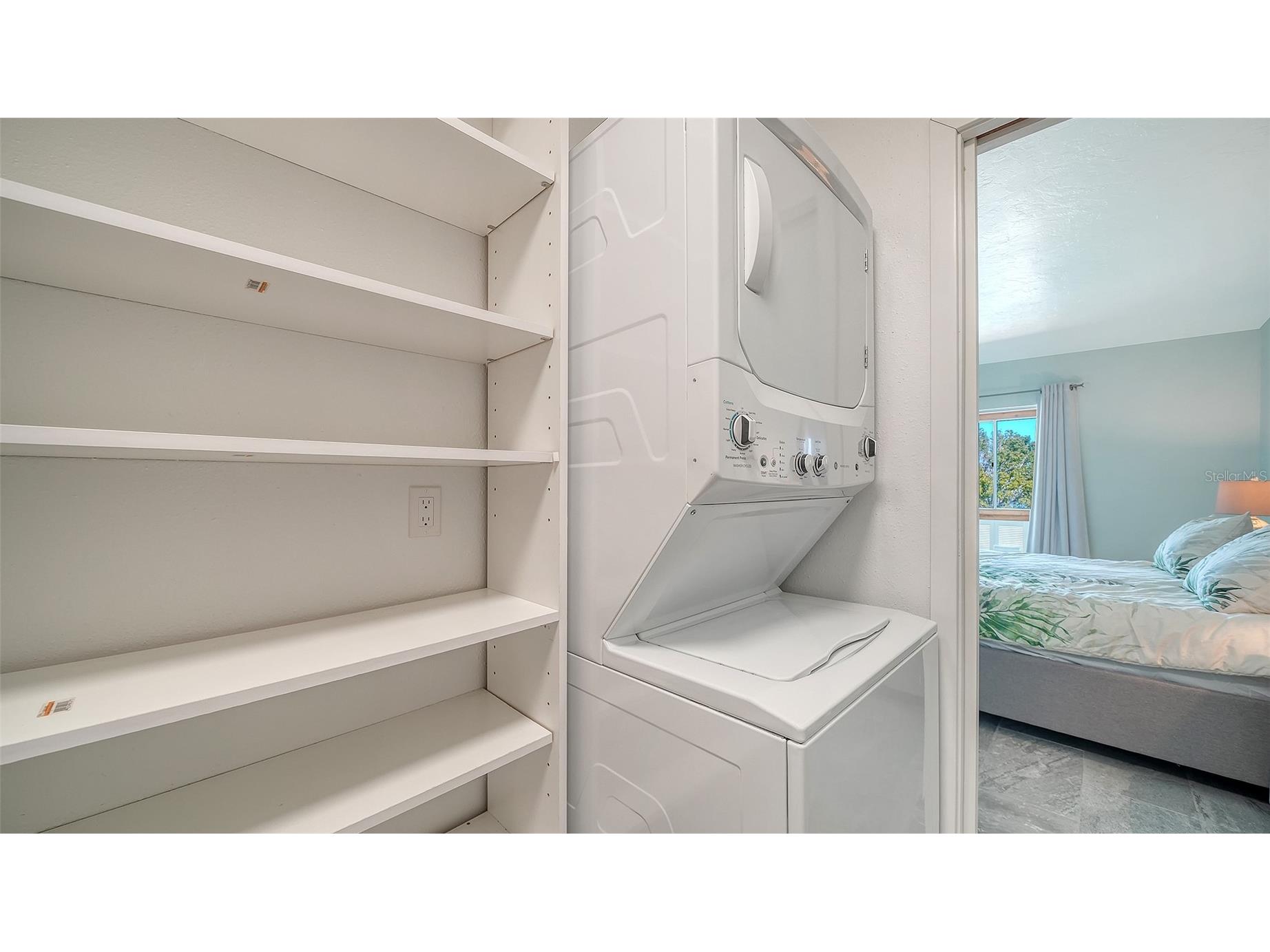 4440 Exeter Drive #301 Longboat Key FL 34228 A4684917 image20