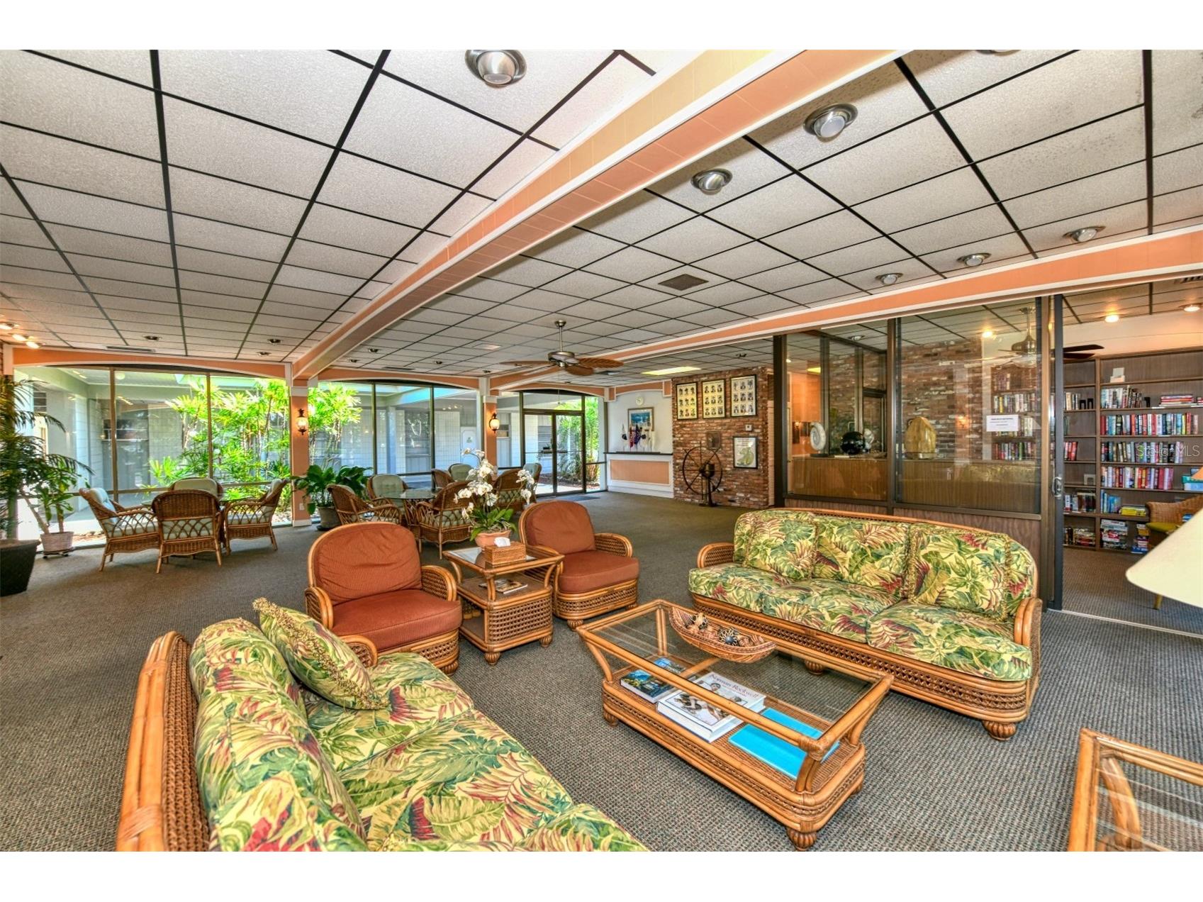 4440 Exeter Drive #301 Longboat Key FL 34228 A4684917 image45