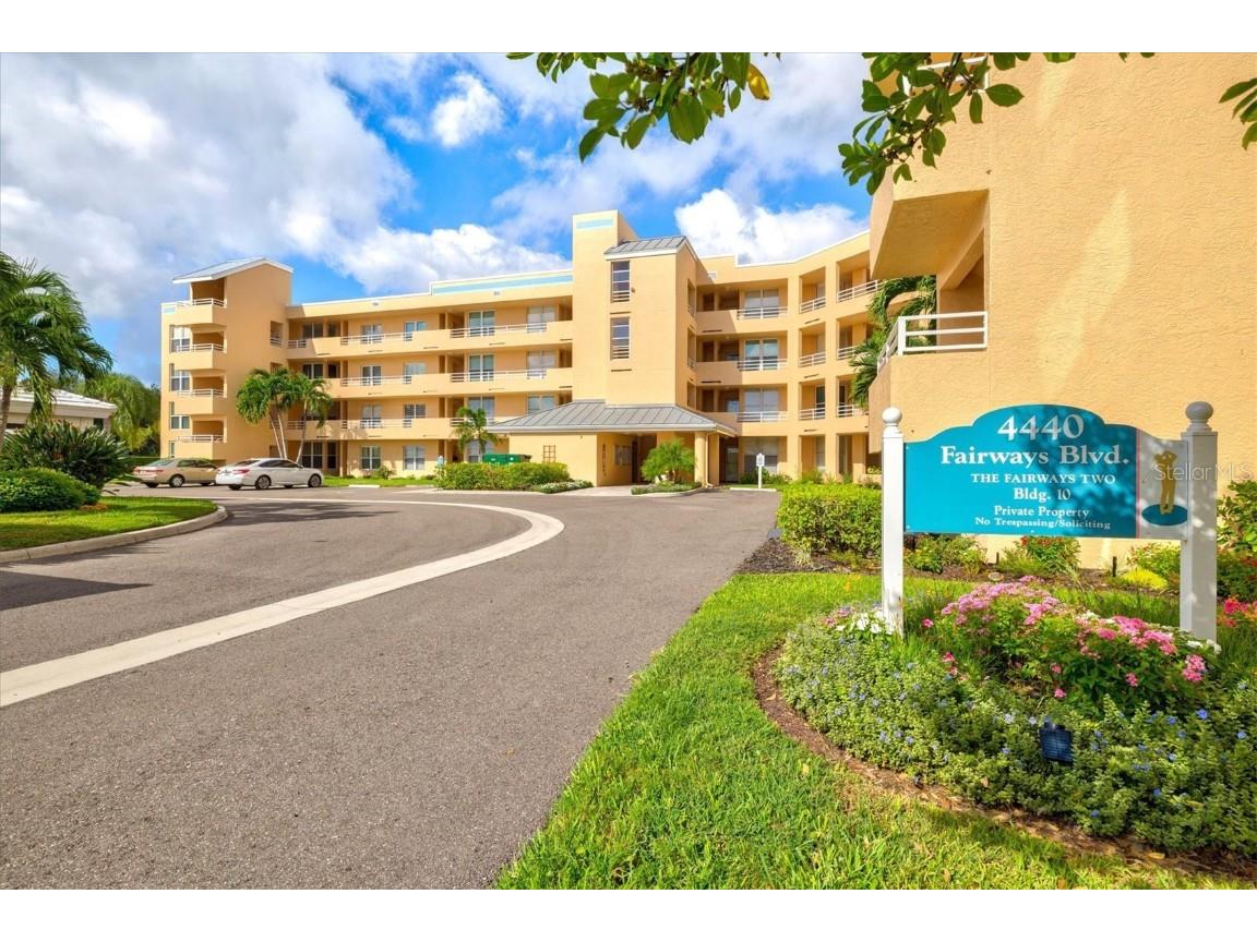 4440 Fairways Boulevard #407 Bradenton FL 34209 A4666752 image1