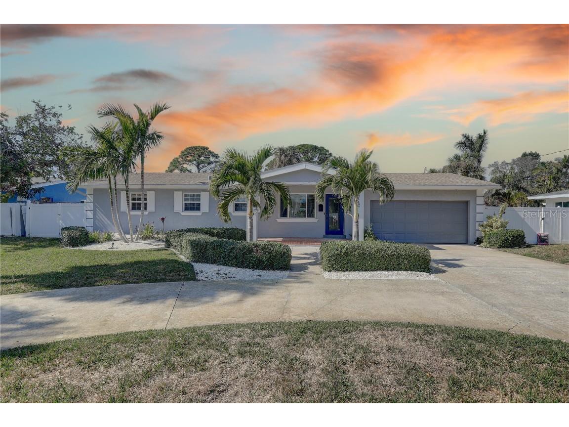 4440 Huntington Street NE Saint Petersburg FL 33703 TB8347258 image1
