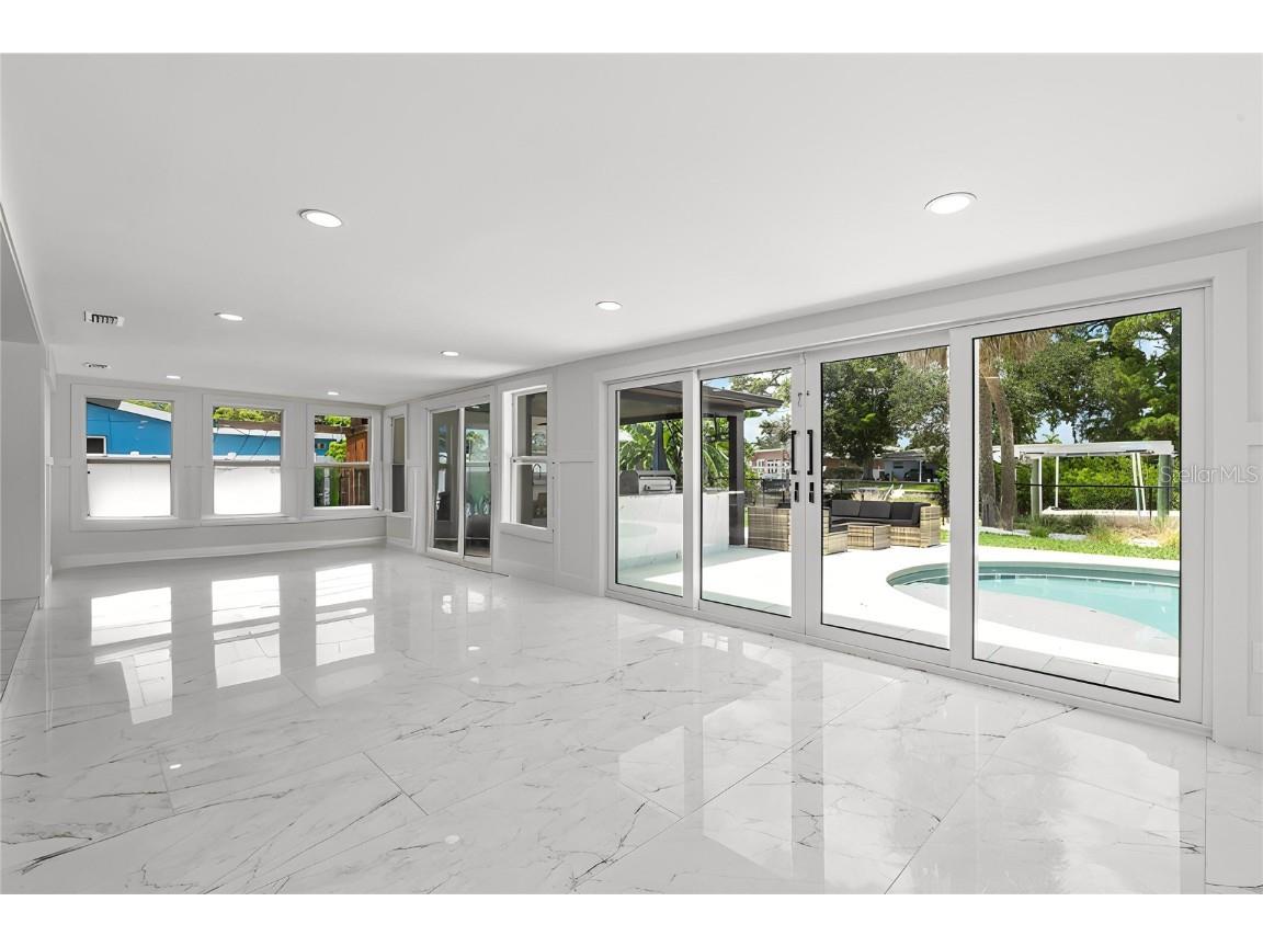 4440 Huntington Street NE Saint Petersburg FL 33703 TB8417746 image16