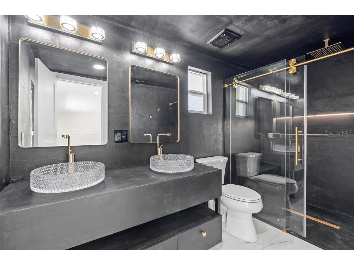 4440 Huntington Street NE Saint Petersburg FL 33703 TB8417746 image25