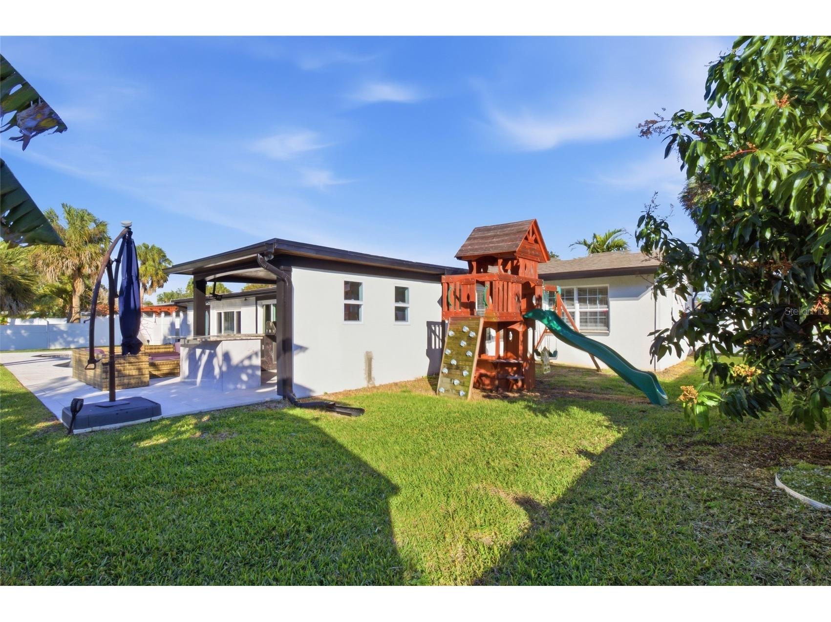 4440 Huntington Street NE Saint Petersburg FL 33703 TB8475002 image40