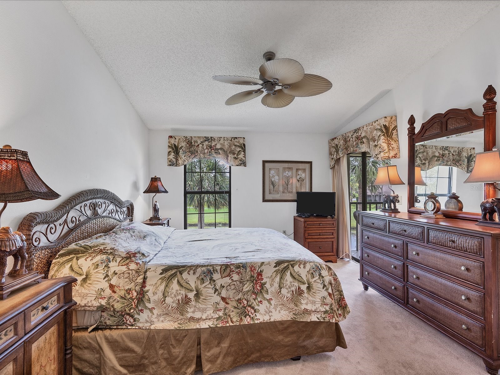 4440 Weybridge #4440 Sarasota FL 34235 A4688269 image19