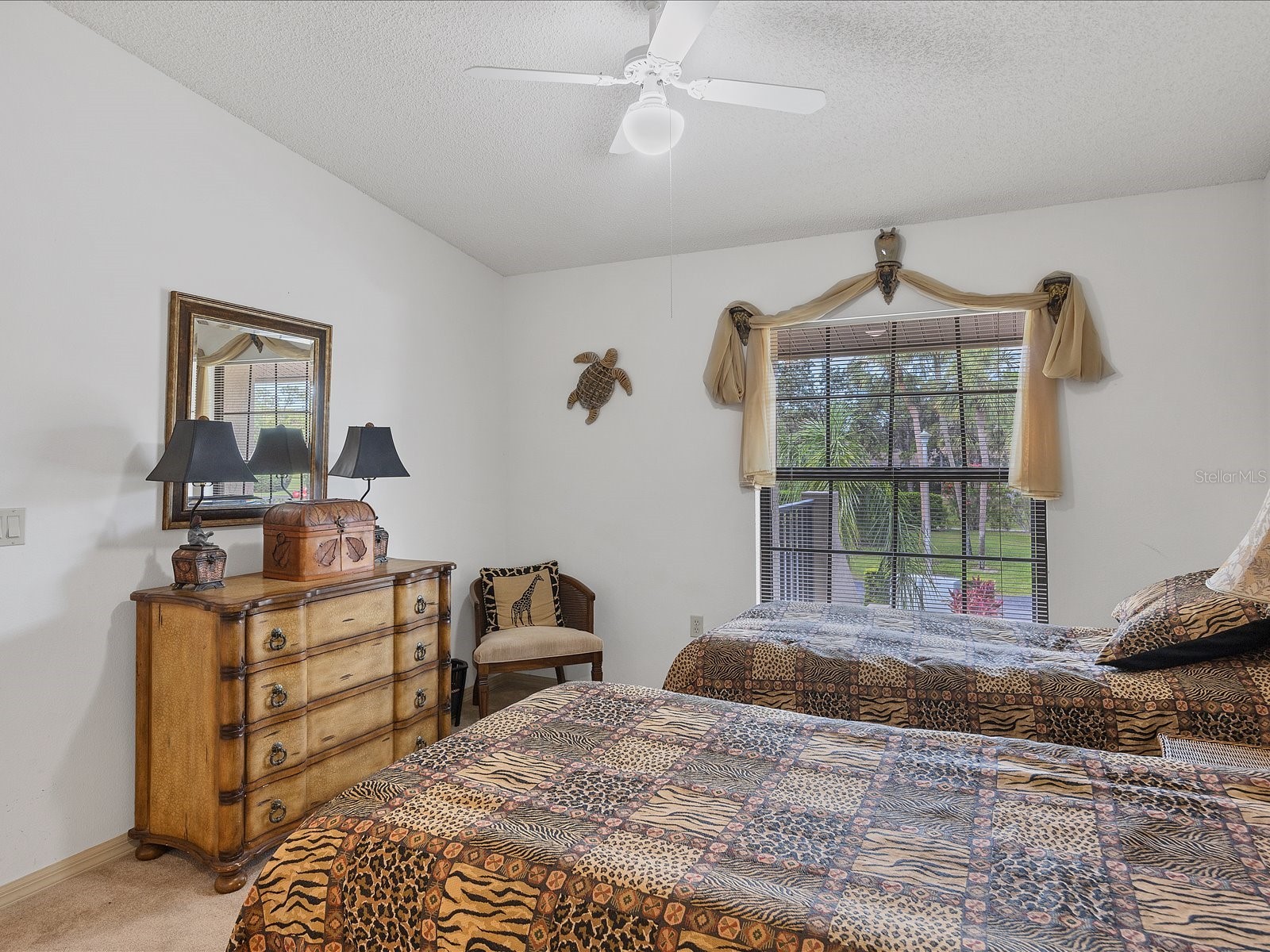 4440 Weybridge #4440 Sarasota FL 34235 A4688269 image21