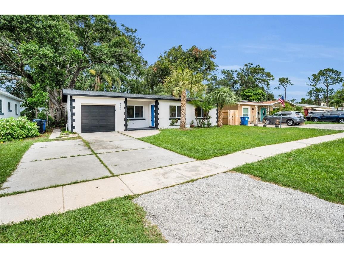 4441 16th Street N Saint Petersburg FL 33703 TB8401162 image1
