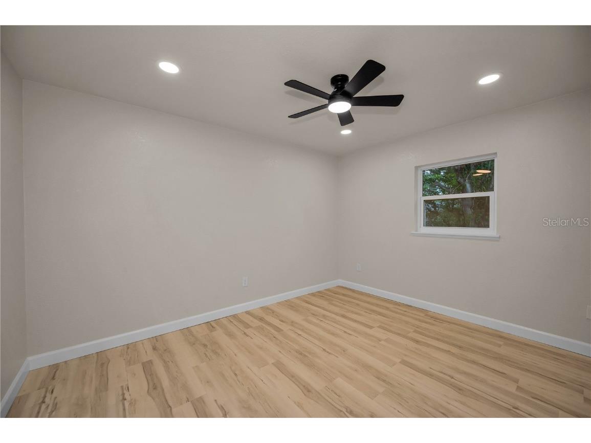 4441 16th Street N Saint Petersburg FL 33703 TB8401162 image20