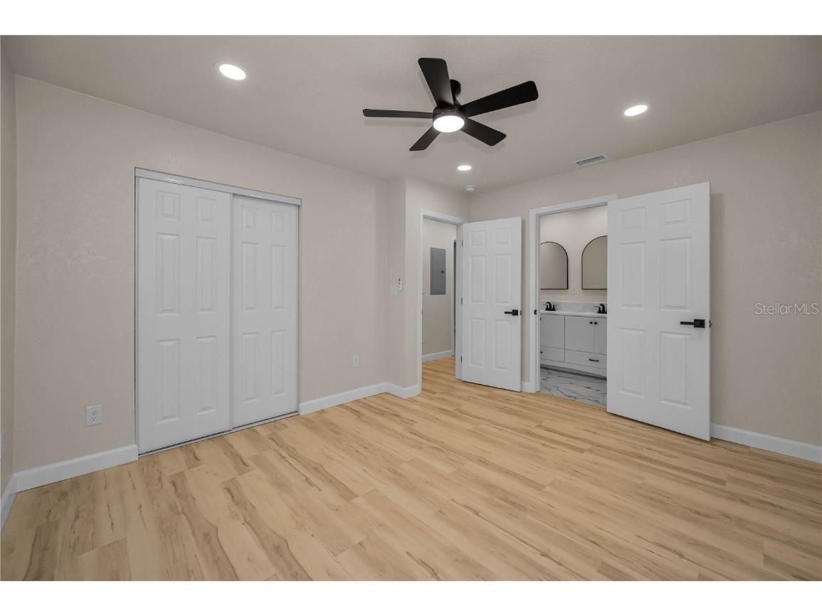 4441 16th Street N Saint Petersburg FL 33703 TB8401162 image22