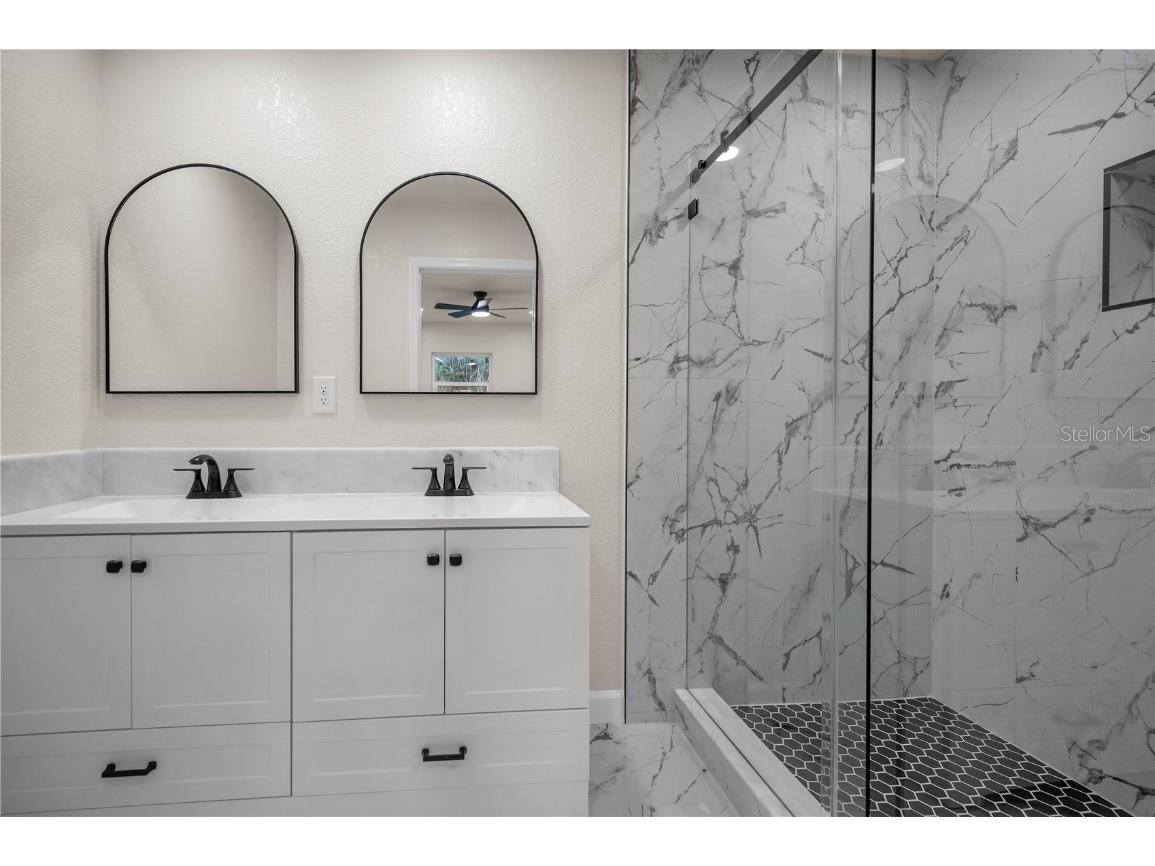 4441 16th Street N Saint Petersburg FL 33703 TB8401162 image23