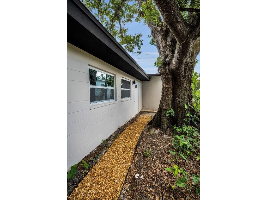 4441 16th Street N Saint Petersburg FL 33703 TB8401162 image26