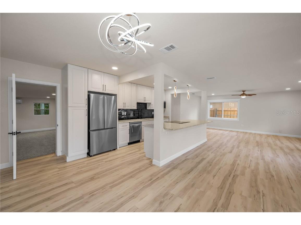 4441 16th Street N Saint Petersburg FL 33703 TB8401162 image7